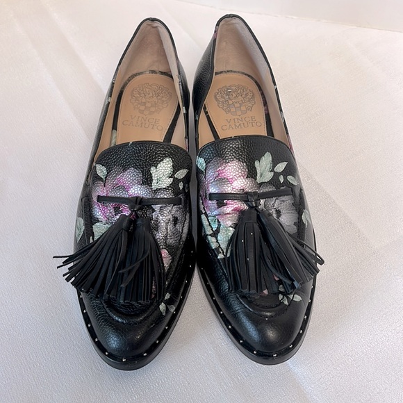 Vince Camuto, Black and Floral Tassel Loafers - Picture 1 of 15